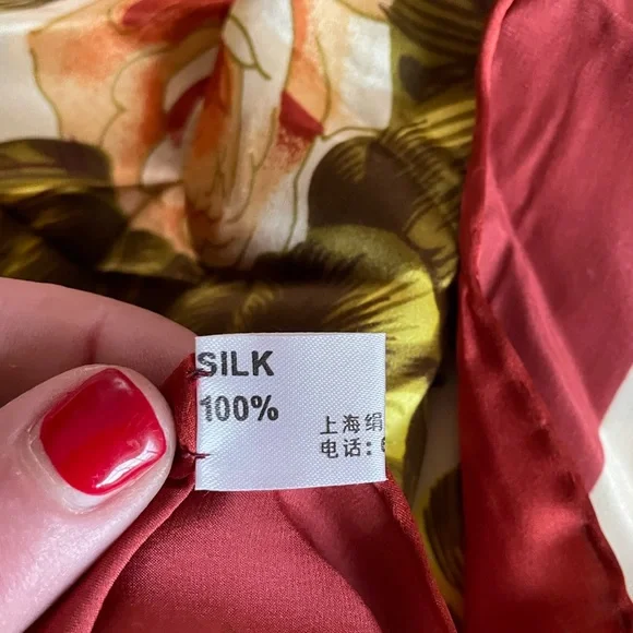 100% Silk Rose Pattern Scarf | Light Weight | Colorful - Picture 5 of 8